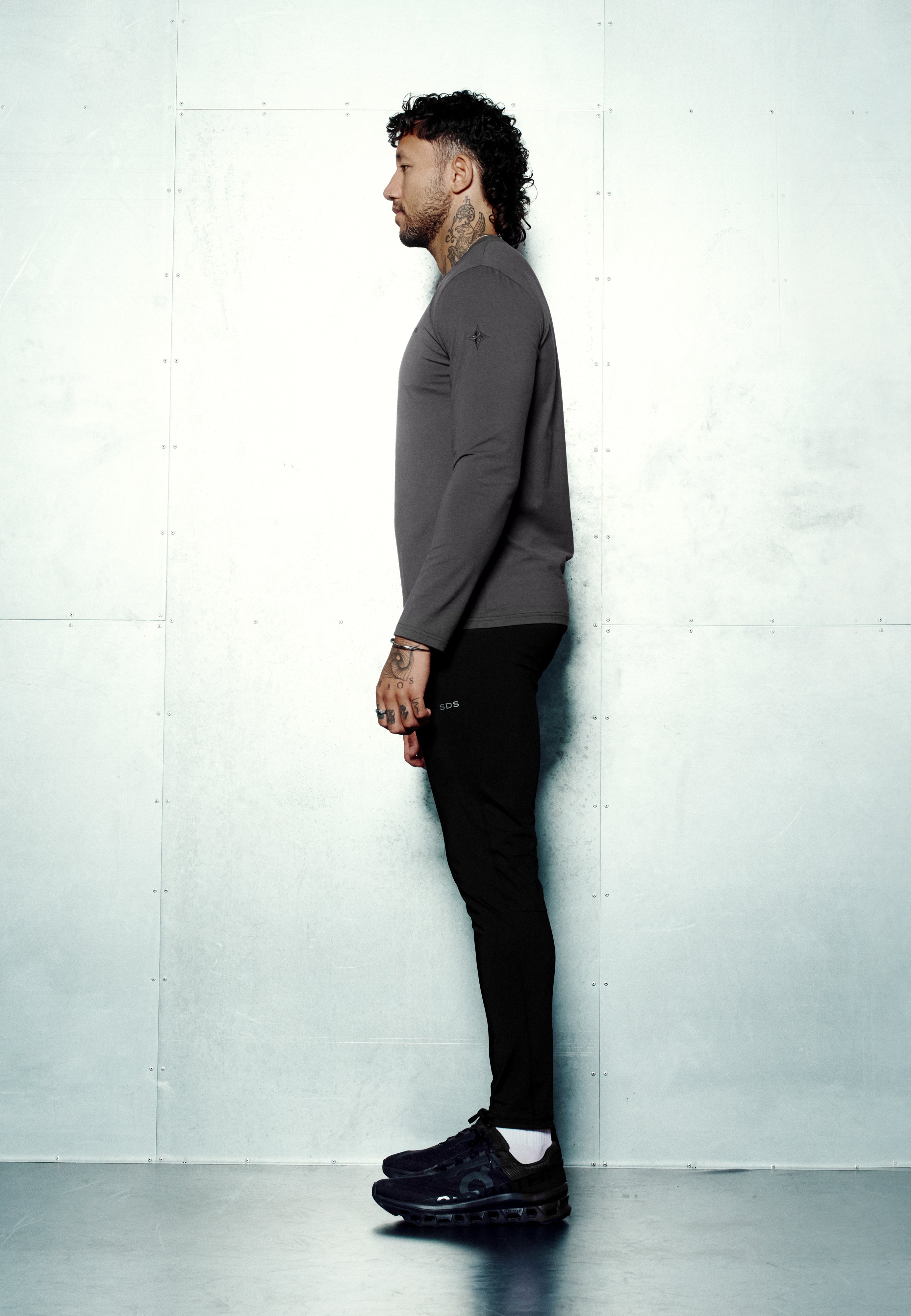 Essential Long Sleeve - Grey