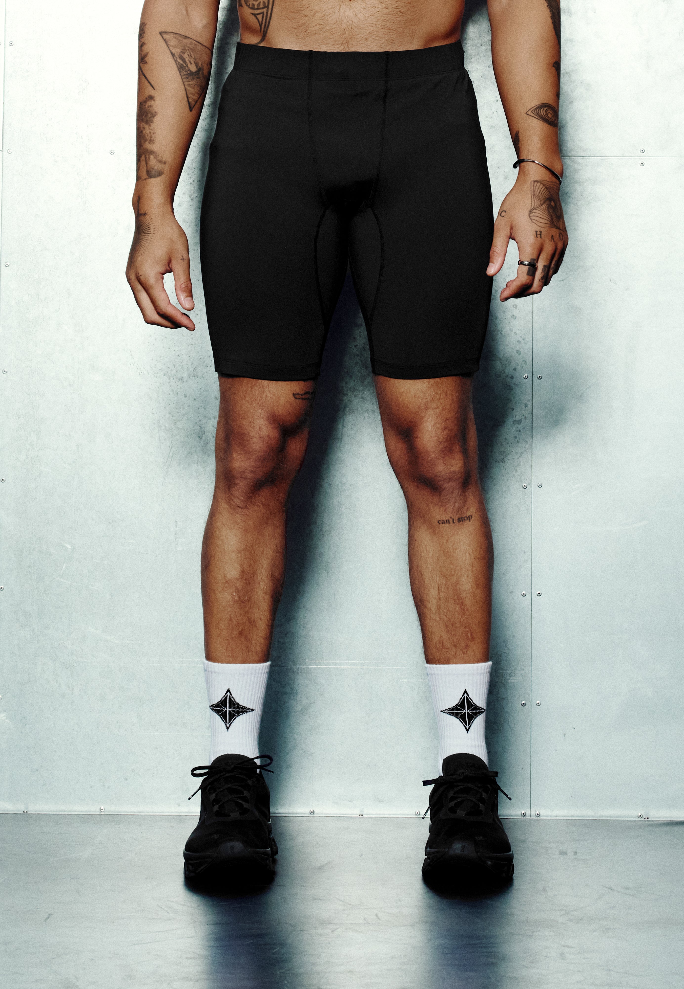 Hybrid Short Tights - Black