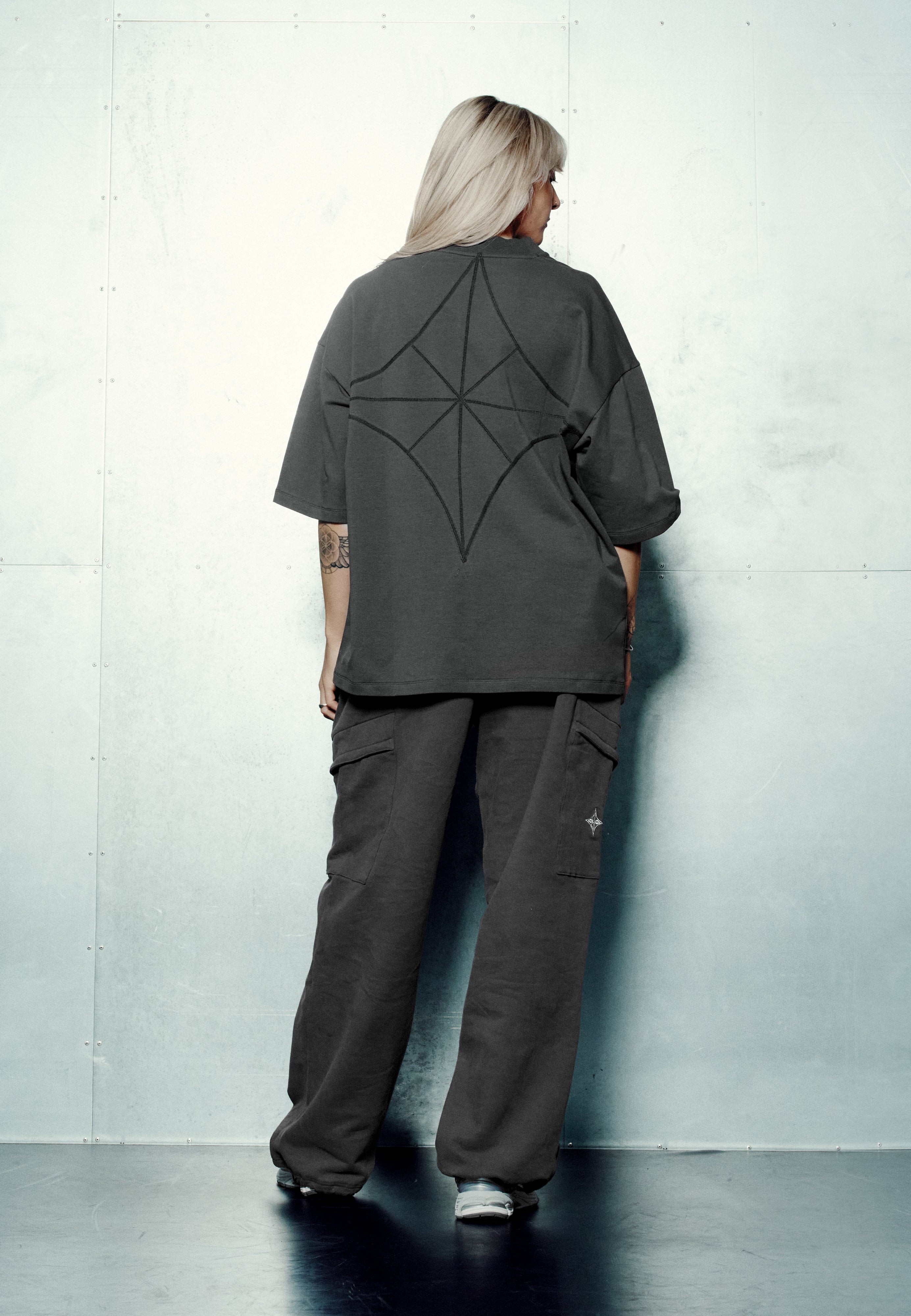 Signature Oversized T - Grey